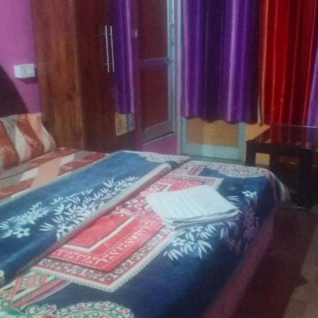 Hotel Antarctica &Pine N Dine Blues Cafe Манали Экстерьер фото